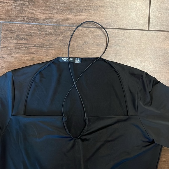 Black Dress - Picture 2 of 4